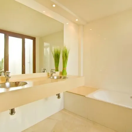 Arabella Villa *